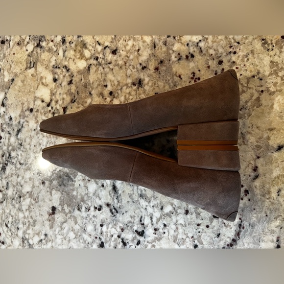 Kenneth Cole New York Women’s Bayou Dress Pump Taupe Suede Size 7.5 - Picture 4 of 9